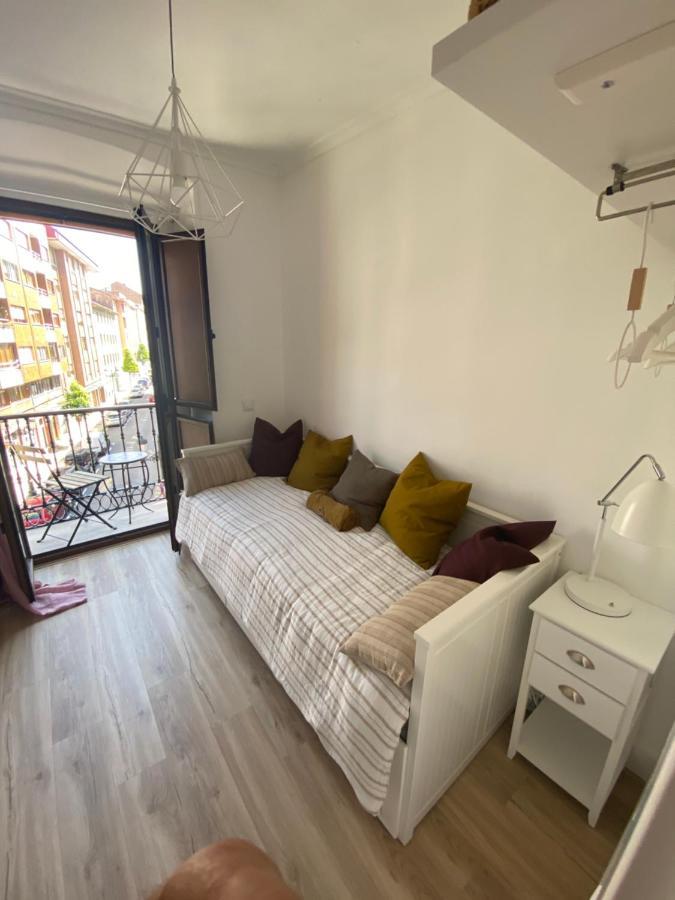 "El Paraguas Del Antiguo" Parking Privado Gratuito-Tres Dormitorios Independientes Oviedo Exteriör bild